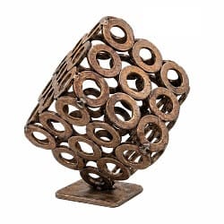 escultura-acero-cubo-arandelas-soldadura-electrica-electrodo Escultura de un cubo realizada con arandelas recicladas soldadas con soldadura eléctrica MMA